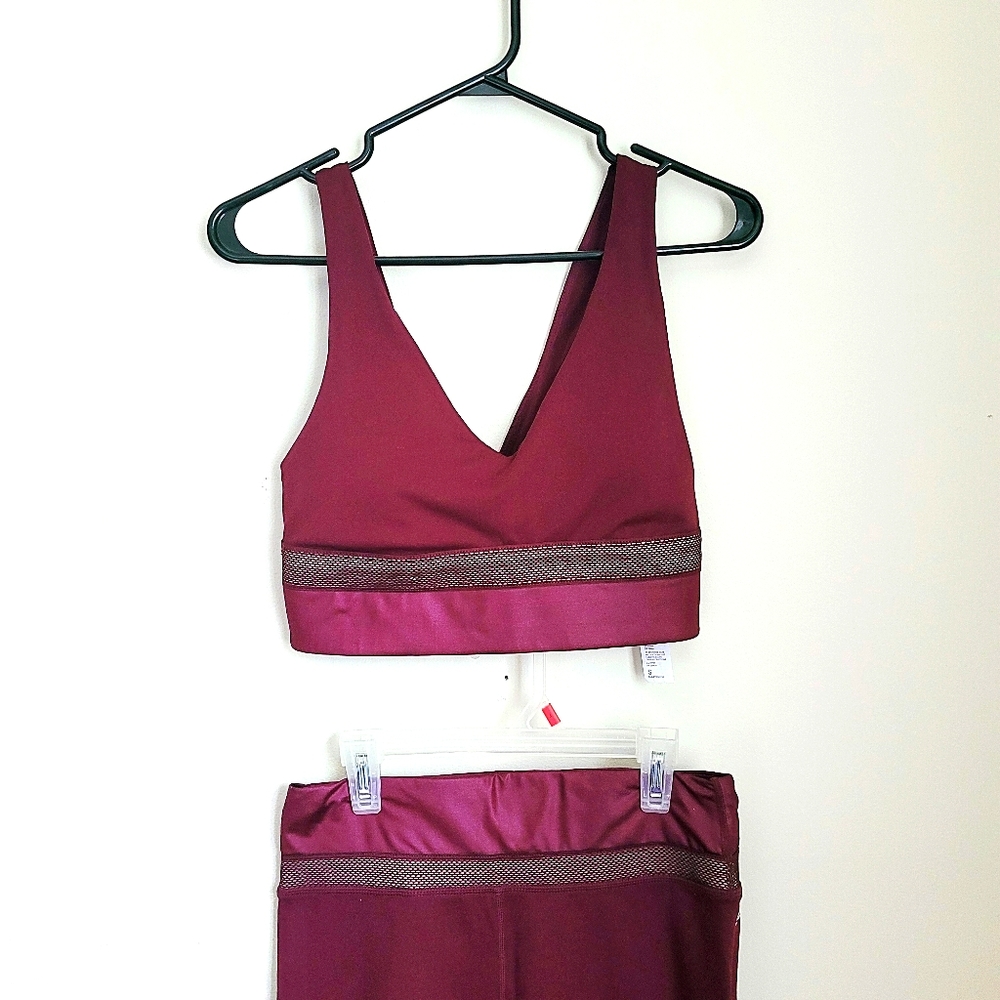 Sport bra & matching leggings